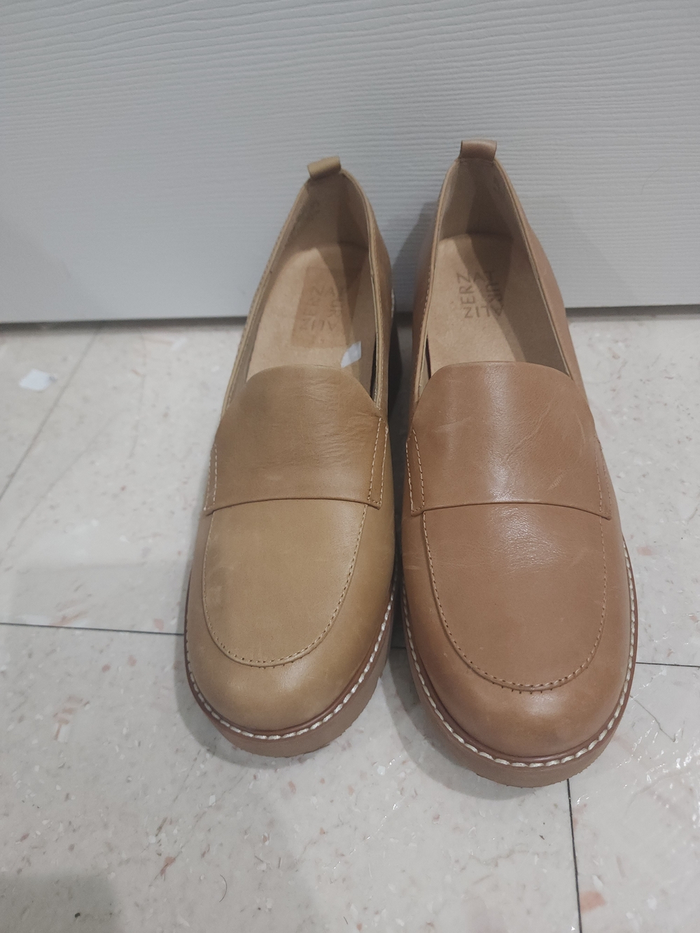 Nwob Naturalizer Two-Tone Tan & Camel Leather Slip-On Loafers